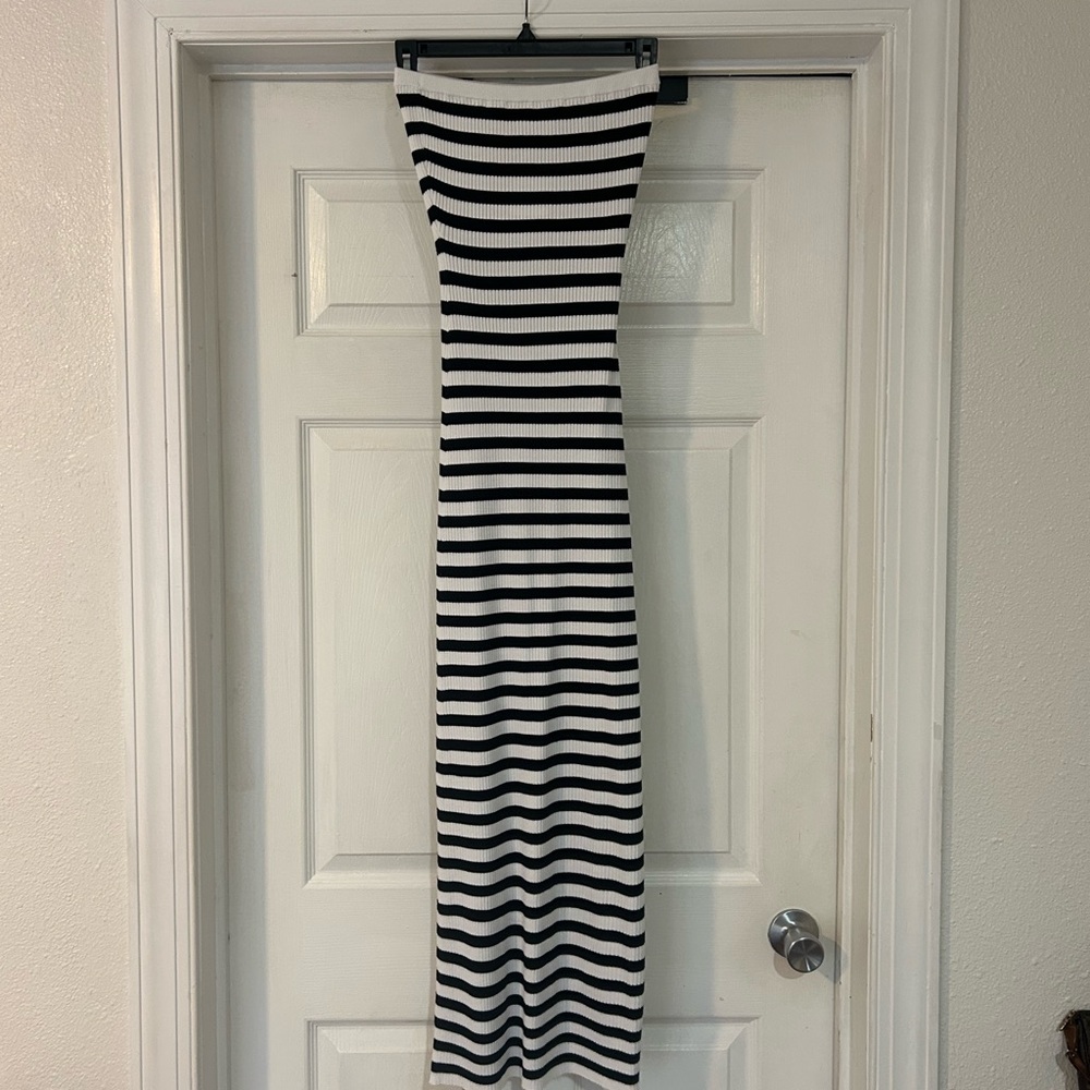 Altar'd State Black and White Strapless Dress